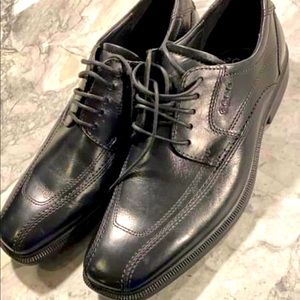 Men’s Ecco Dress Shoes Sz: 8